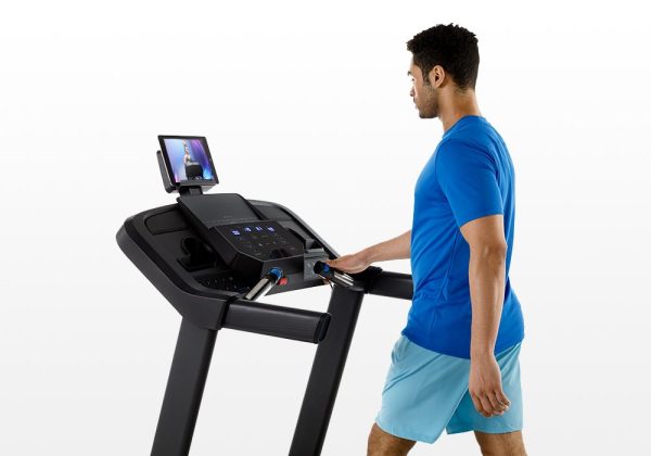 T101 Treadmill - Image 12