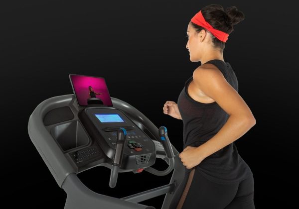 7.4 AT Treadmill - Image 9