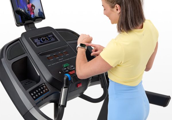 7.0 AT Treadmill - Image 6